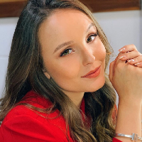 Larissa Manoela