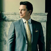 Arthur King "Malcolm Merlyn"